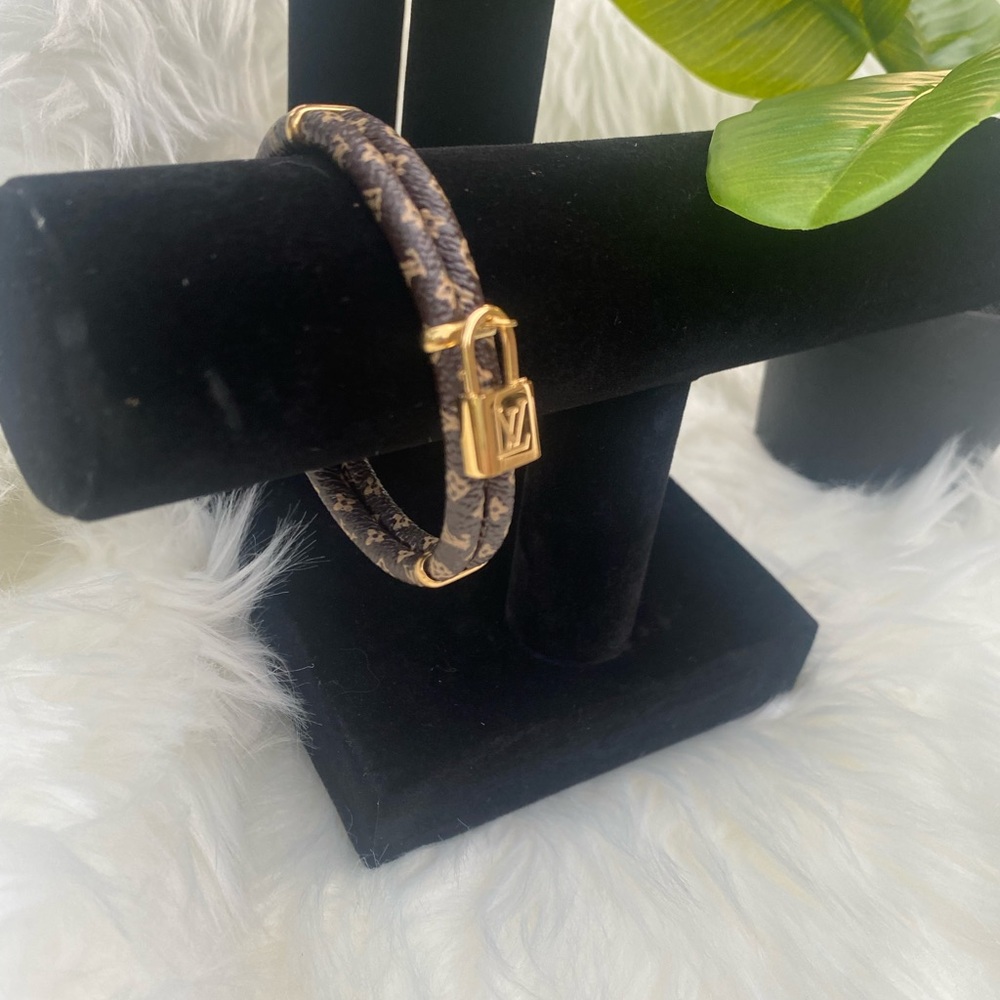 Locket bracelet